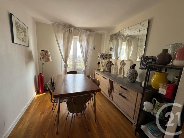 Afficher la photo en grand Appartement F4 à vendre - 4 pièces - 74,85 m2 - Dives Sur Mer - 14 - BASSE-NORMANDIE