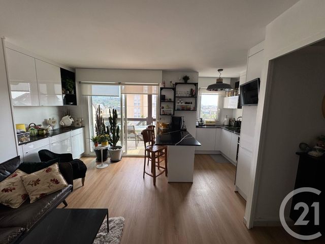 Afficher la photo en grand Appartement F4 à vendre - 4 pièces - 74,85 m2 - Dives Sur Mer - 14 - BASSE-NORMANDIE