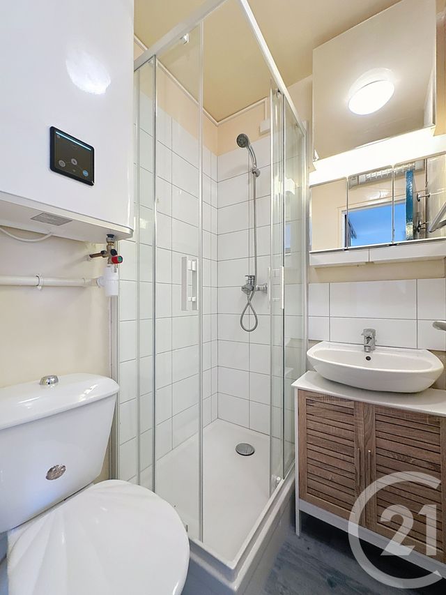 Afficher la photo en grand Appartement F1 à louer - 1 pièce - 19,10 m2 - Houlgate - 14 - BASSE-NORMANDIE