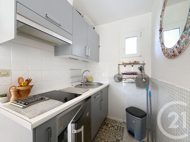 Appartement T2 à vendre - 2 pièces - 27,33 m2 - Houlgate - 14 - BASSE-NORMANDIE