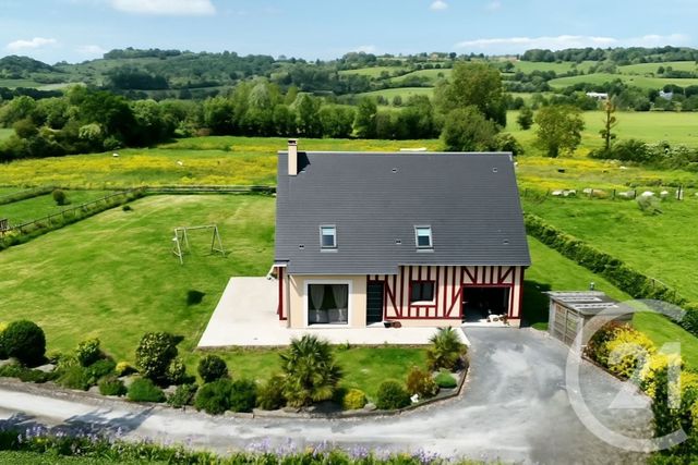 Maison à louer CRICQUEVILLE EN AUGE