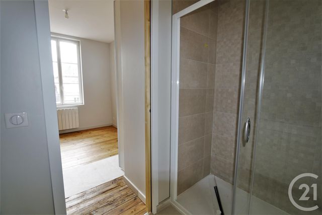 Maison &agrave; louer - 5 pi&egrave;ces - 82,39 m2 - Houlgate - 14 - BASSE-NORMANDIE