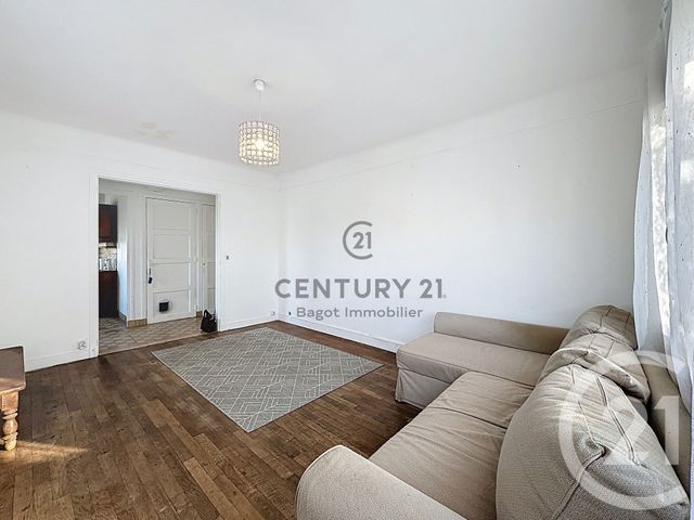 Maison &agrave; louer - 4 pi&egrave;ces - 74,98 m2 - Dives Sur Mer - 14 - BASSE-NORMANDIE