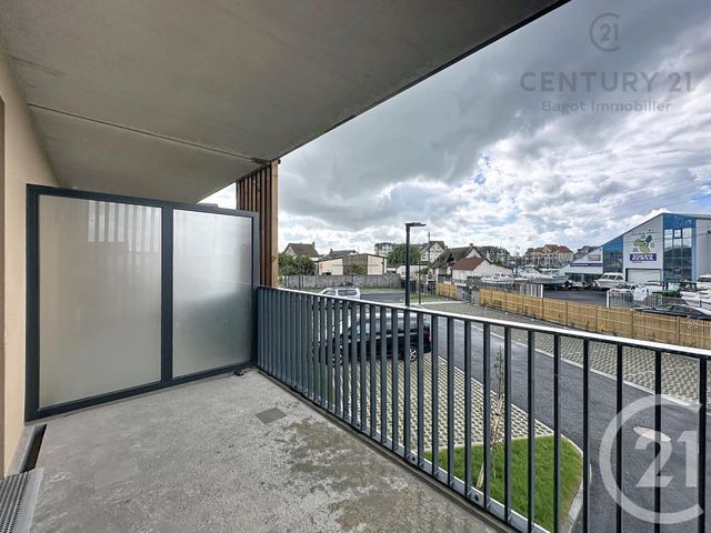 Appartement F4 &agrave; louer - 4 pi&egrave;ces - 81,41 m2 - Dives Sur Mer - 14 - BASSE-NORMANDIE