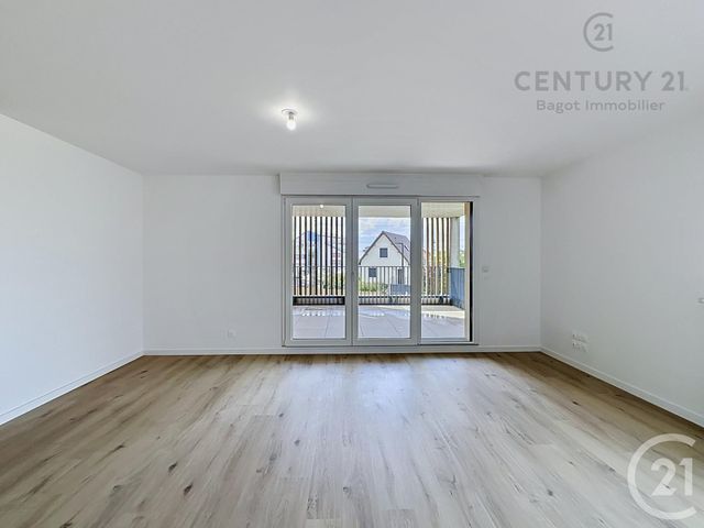 Appartement F4 &agrave; louer - 4 pi&egrave;ces - 81,41 m2 - Dives Sur Mer - 14 - BASSE-NORMANDIE