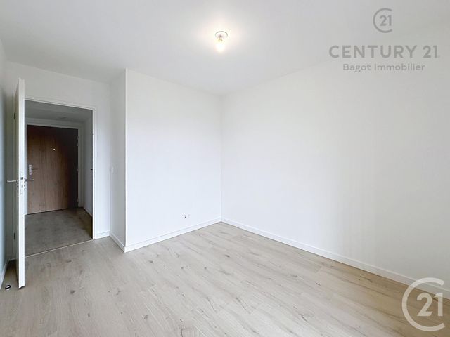 Appartement F4 &agrave; louer - 4 pi&egrave;ces - 81,41 m2 - Dives Sur Mer - 14 - BASSE-NORMANDIE