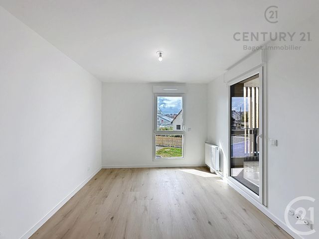 Appartement F4 &agrave; louer - 4 pi&egrave;ces - 81,41 m2 - Dives Sur Mer - 14 - BASSE-NORMANDIE