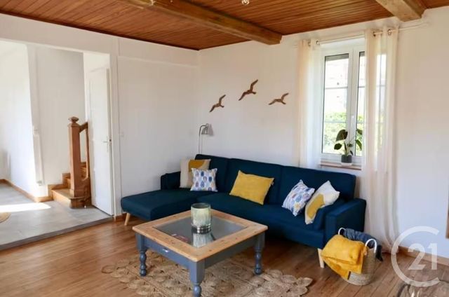 Maison &agrave; louer - 3 pi&egrave;ces - 84,09 m2 - Douville En Auge - 14 - BASSE-NORMANDIE