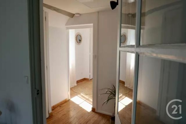 Maison &agrave; louer - 3 pi&egrave;ces - 84,09 m2 - Douville En Auge - 14 - BASSE-NORMANDIE