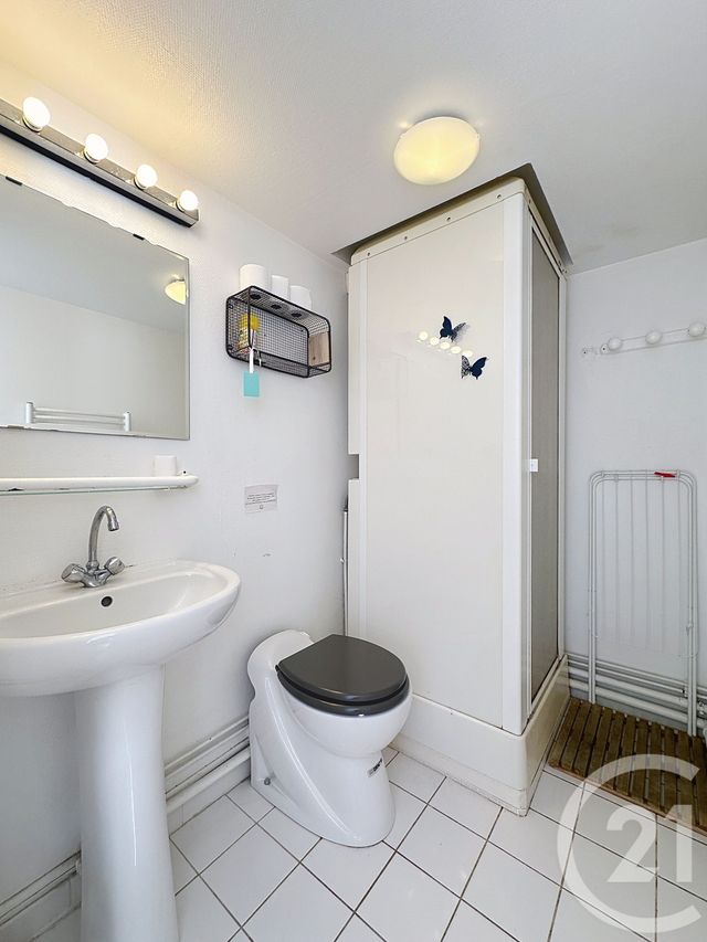 Appartement Studio &agrave; louer - 1 pi&egrave;ce - 18,15 m2 - Houlgate - 14 - BASSE-NORMANDIE