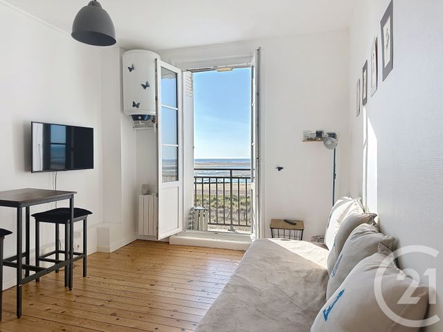 Appartement Studio &agrave; louer - 1 pi&egrave;ce - 18,15 m2 - Houlgate - 14 - BASSE-NORMANDIE