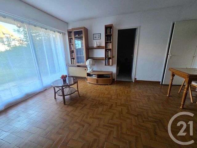 Afficher la photo en grand Appartement F2 à vendre - 2 pièces - 40,42 m2 - Villers Sur Mer - 14 - BASSE-NORMANDIE