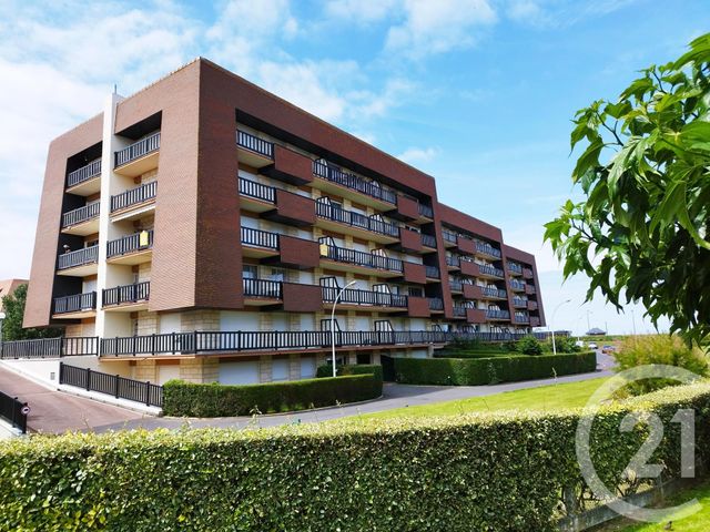 Afficher la photo en grand Appartement F2 à vendre - 2 pièces - 40,42 m2 - Villers Sur Mer - 14 - BASSE-NORMANDIE