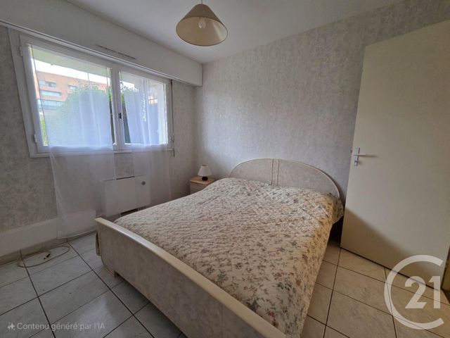 Afficher la photo en grand Appartement F2 à vendre - 2 pièces - 40,42 m2 - Villers Sur Mer - 14 - BASSE-NORMANDIE