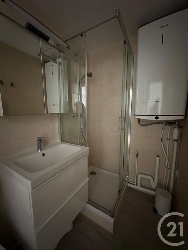 Appartement F2 &agrave; louer - 2 pi&egrave;ces - 23 m2 - Villers Sur Mer - 14 - BASSE-NORMANDIE