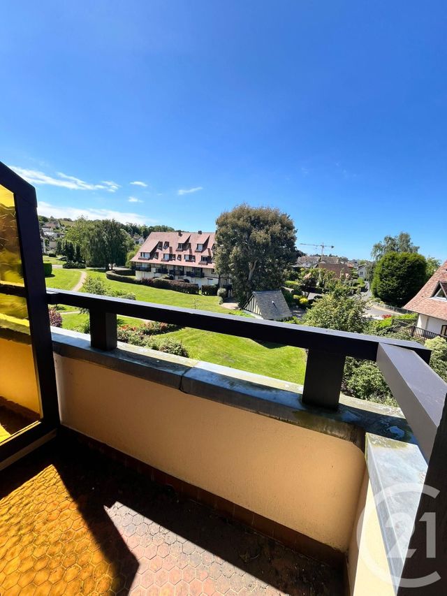 Afficher la photo en grand Appartement F2 à vendre - 2 pièces - 34,45 m2 - Villers Sur Mer - 14 - BASSE-NORMANDIE