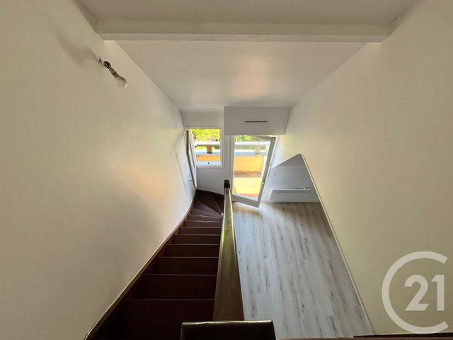 Afficher la photo en grand Appartement F2 à vendre - 2 pièces - 34,45 m2 - Villers Sur Mer - 14 - BASSE-NORMANDIE