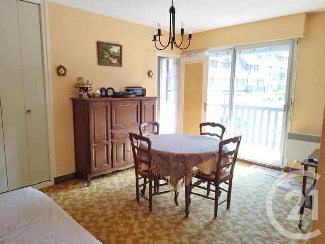 Afficher la photo en grand Appartement F2 à vendre - 2 pièces - 33,40 m2 - Villers Sur Mer - 14 - BASSE-NORMANDIE