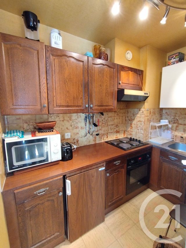 Afficher la photo en grand Appartement F2 à vendre - 2 pièces - 33,40 m2 - Villers Sur Mer - 14 - BASSE-NORMANDIE
