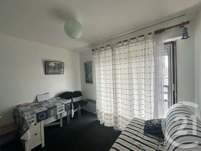 Afficher la photo en grand Appartement à louer - 2 pièces - 21,28 m2 - Villers Sur Mer - 14 - BASSE-NORMANDIE