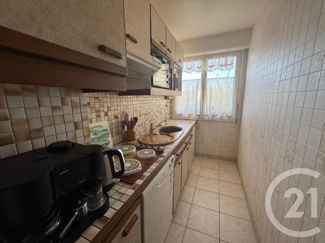 Afficher la photo en grand Appartement à vendre - 3 pièces - 53 m2 - Villers Sur Mer - 14 - BASSE-NORMANDIE