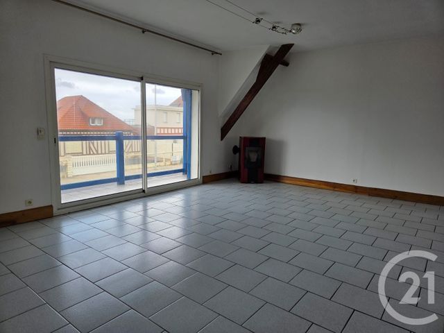 Appartement à vendre - 4 pièces - 98 m2 - Blonville Sur Mer - 14 - BASSE-NORMANDIE