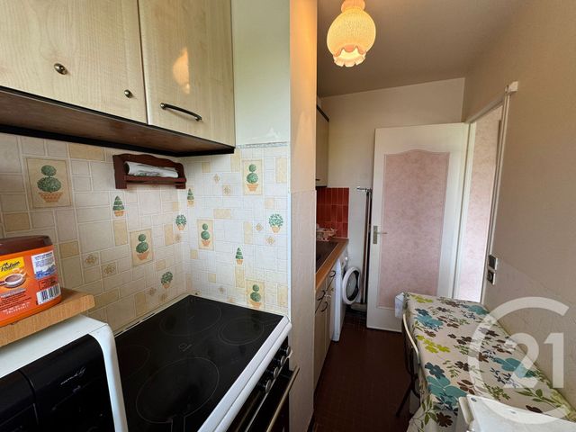 Afficher la photo en grand Appartement F2 à vendre - 2 pièces - 32,70 m2 - Benerville Sur Mer - 14 - BASSE-NORMANDIE