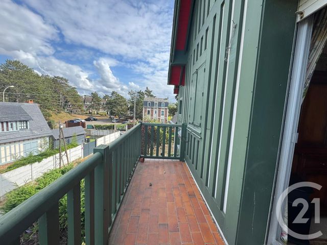 Afficher la photo en grand Appartement F2 à vendre - 2 pièces - 32,70 m2 - Benerville Sur Mer - 14 - BASSE-NORMANDIE