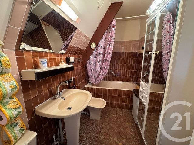 Afficher la photo en grand Appartement F2 à vendre - 2 pièces - 32,70 m2 - Benerville Sur Mer - 14 - BASSE-NORMANDIE