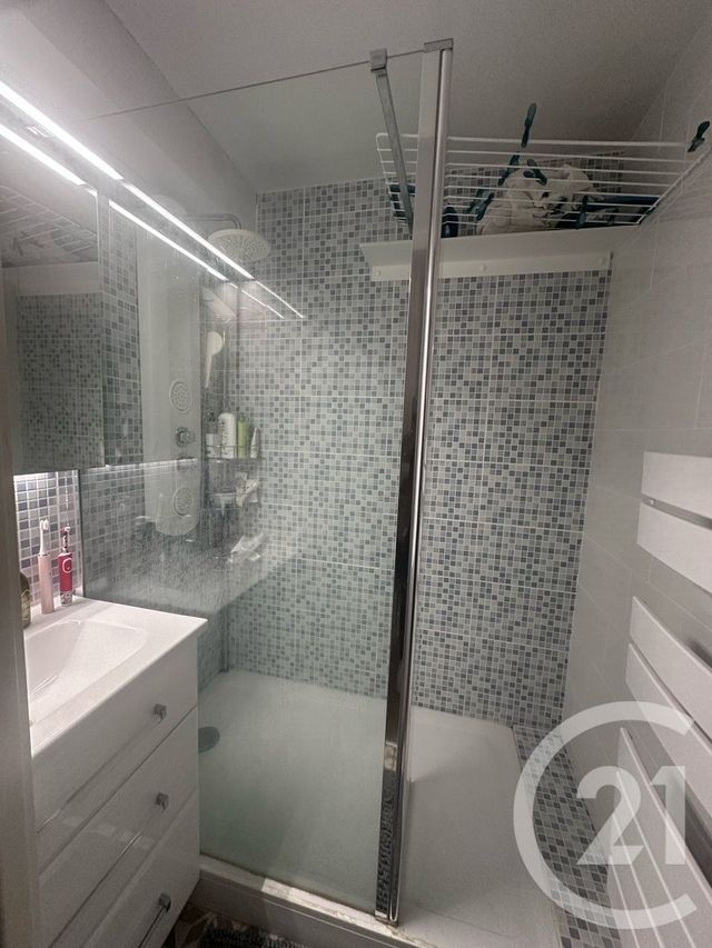 Afficher la photo en grand Appartement à louer - 2 pièces - 24,75 m2 - Villers Sur Mer - 14 - BASSE-NORMANDIE