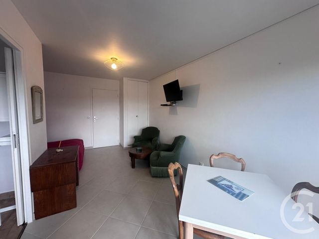 Appartement Studio à louer - 1 pièce - 30 m2 - Trouville Sur Mer - 14 - BASSE-NORMANDIE