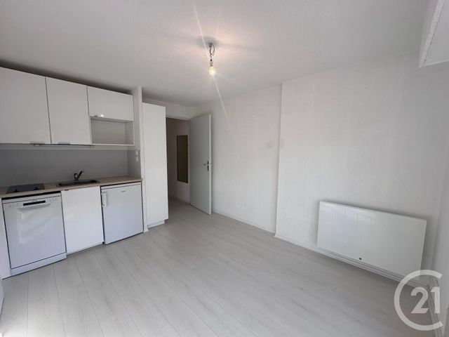 Appartement à louer - 2 pièces - 26,05 m2 - Villers Sur Mer - 14 - BASSE-NORMANDIE