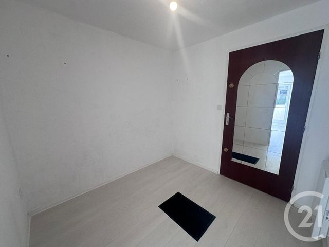 Appartement à louer - 2 pièces - 26,05 m2 - Villers Sur Mer - 14 - BASSE-NORMANDIE