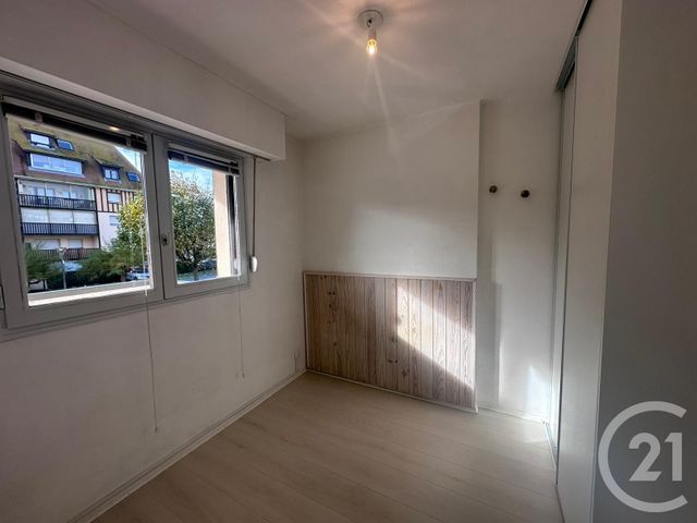 Appartement à louer - 2 pièces - 26,05 m2 - Villers Sur Mer - 14 - BASSE-NORMANDIE