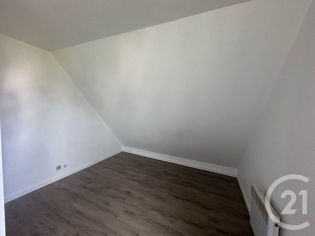 Maison à louer - 5 pièces - 55 m2 - Villers Sur Mer - 14 - BASSE-NORMANDIE