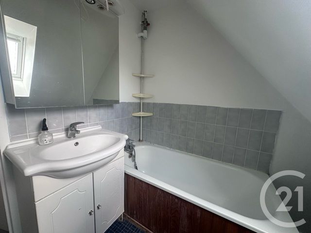 Maison à louer - 5 pièces - 55 m2 - Villers Sur Mer - 14 - BASSE-NORMANDIE