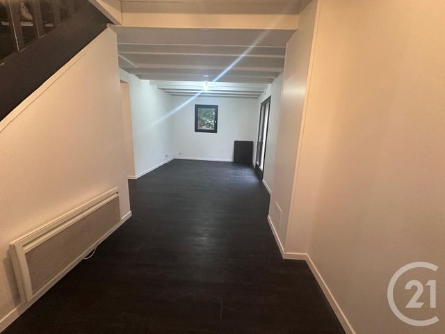 Maison &agrave; louer - 5 pi&egrave;ces - 65 m2 - Villers Sur Mer - 14 - BASSE-NORMANDIE