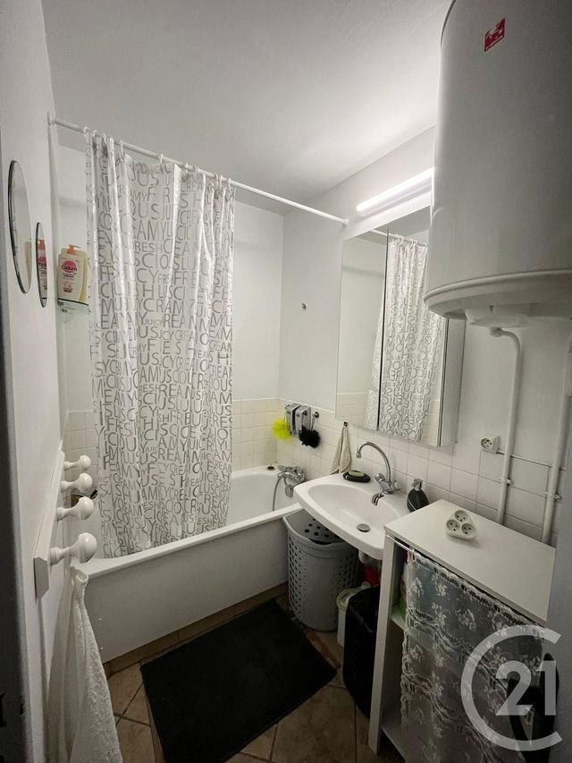 Appartement T2 à louer - 2 pièces - 36 m2 - Villers Sur Mer - 14 - BASSE-NORMANDIE