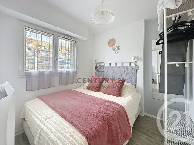 Appartement &agrave; louer - 2 pi&egrave;ces - 23 m2 - Villers Sur Mer - 14 - BASSE-NORMANDIE