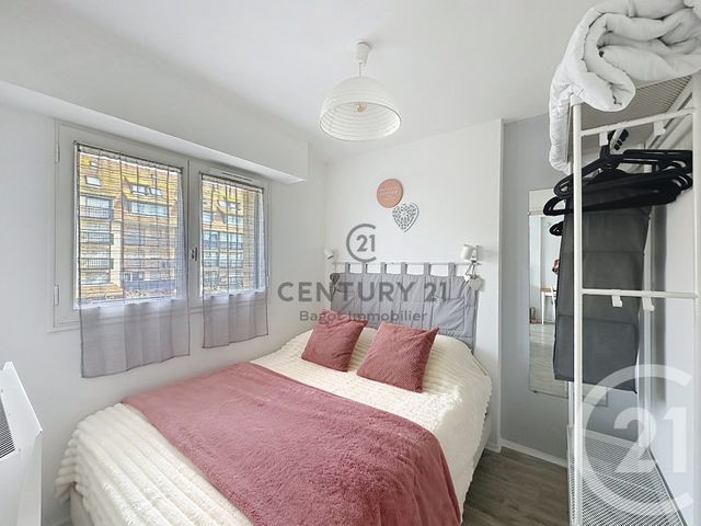 Appartement &agrave; louer - 2 pi&egrave;ces - 23 m2 - Villers Sur Mer - 14 - BASSE-NORMANDIE