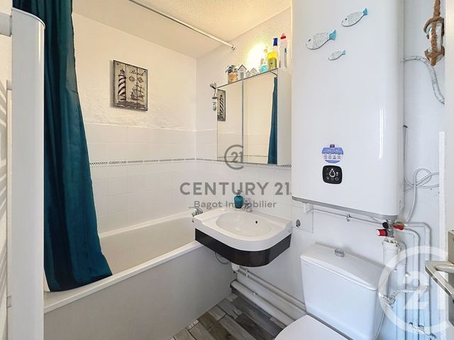 Appartement &agrave; louer - 2 pi&egrave;ces - 23 m2 - Villers Sur Mer - 14 - BASSE-NORMANDIE