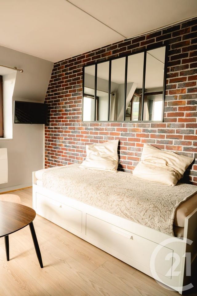 Appartement Studio &agrave; louer - 1 pi&egrave;ce - 20,40 m2 - Blonville Sur Mer - 14 - BASSE-NORMANDIE
