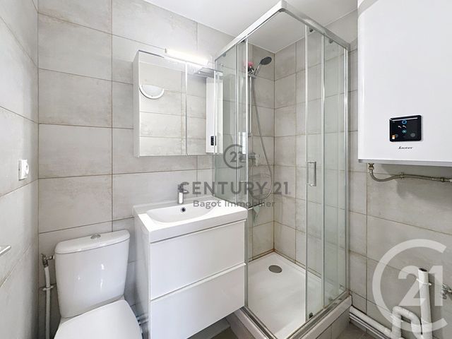 Appartement F2 &agrave; louer - 2 pi&egrave;ces - 25 m2 - Villers Sur Mer - 14 - BASSE-NORMANDIE