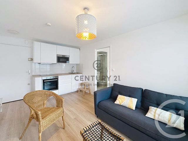 Appartement F2 &agrave; louer - 2 pi&egrave;ces - 25 m2 - Villers Sur Mer - 14 - BASSE-NORMANDIE