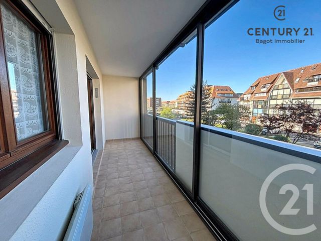 Appartement F2 &agrave; louer - 2 pi&egrave;ces - 30 m2 - Villers Sur Mer - 14 - BASSE-NORMANDIE