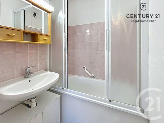 Appartement F2 &agrave; louer - 2 pi&egrave;ces - 30 m2 - Villers Sur Mer - 14 - BASSE-NORMANDIE