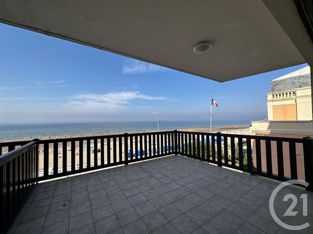 Appartement F3 à louer BLONVILLE SUR MER