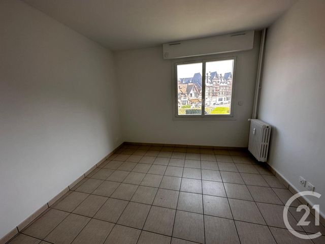 Appartement F3 à louer - 3 pièces - 75,71 m2 - Blonville Sur Mer - 14 - BASSE-NORMANDIE