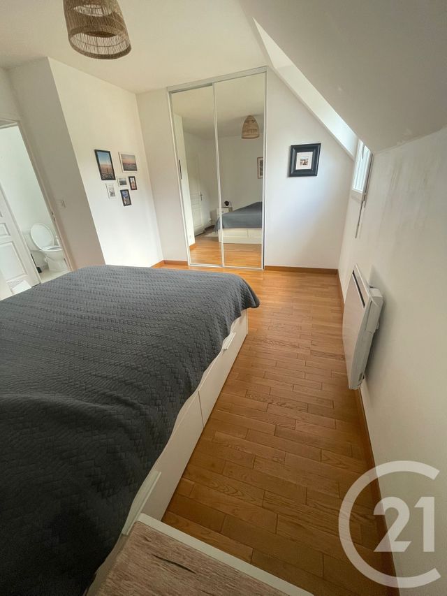 Maison &agrave; louer - 3 pi&egrave;ces - 62,78 m2 - Touques - 14 - BASSE-NORMANDIE