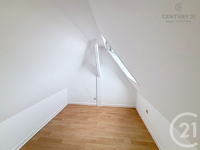 Appartement F2 &agrave; louer - 2 pi&egrave;ces - 28,90 m2 - Villers Sur Mer - 14 - BASSE-NORMANDIE